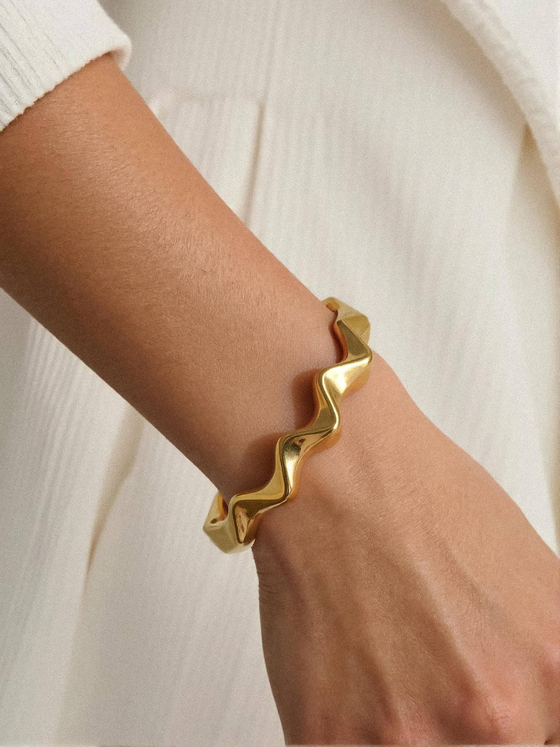 Zauris 18K Gold Non-Tarnish Wave Cuff Bracelet