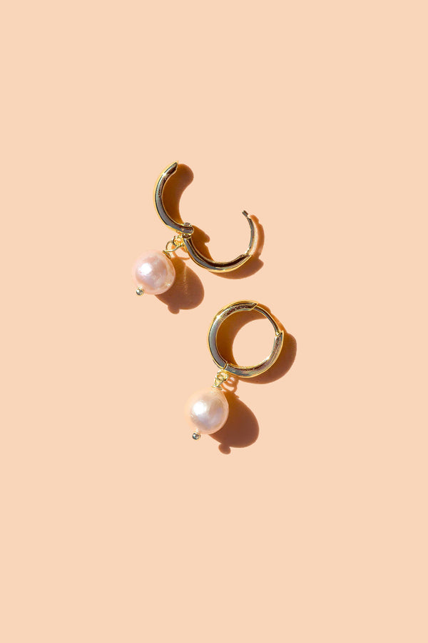 Pearl Girl Hoop - 18K Gold Plated and Fresh Water Pearl