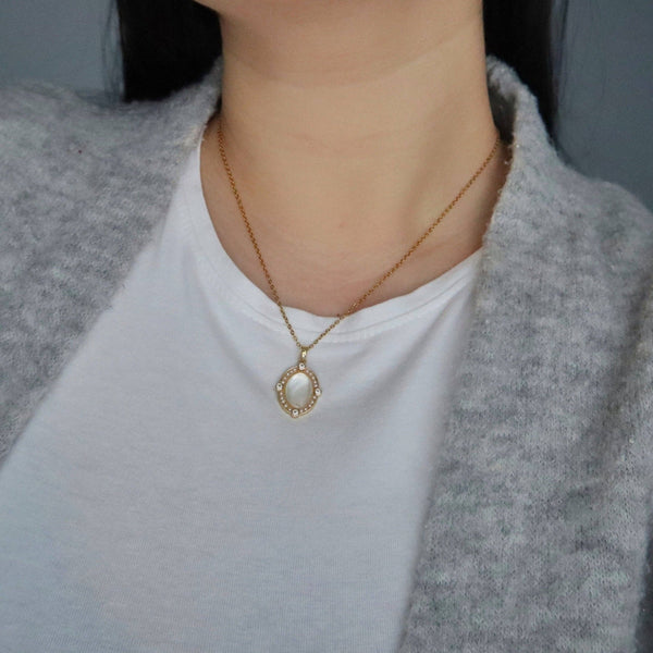 Aurora Necklace | White Shell Pendant Necklace - JESSA Jewelry - Terra Cotta Gorge Co.