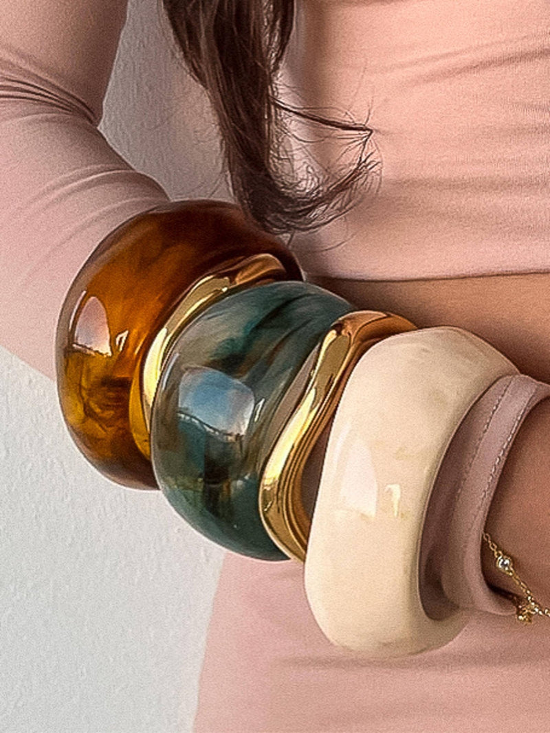 Caelia Modern Bold Statement Resin Bangle - Flânerie by MAIQ - Terra Cotta Gorge Co.