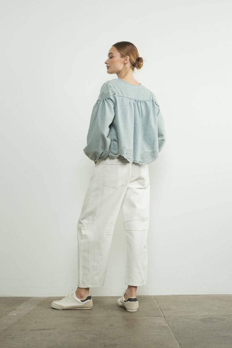 DENIM EMBROIDERY VOLUME SLEEVE BLOUSE - Aaron & Amber - Terra Cotta Gorge Co.