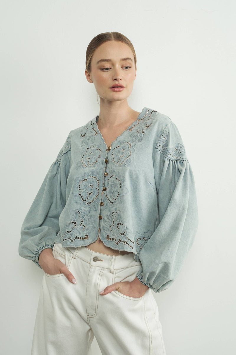 DENIM EMBROIDERY VOLUME SLEEVE BLOUSE - Aaron & Amber - Terra Cotta Gorge Co.