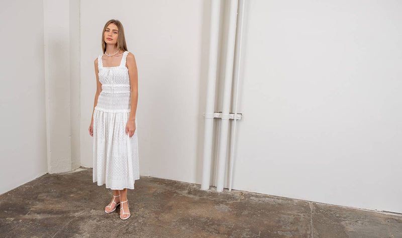 EMBROIDERY DETAIL SHIRRED BODICE MIDI DRESS - Terra Cotta Gorge Co. M / White EMBROIDERY DETAIL SHIRRED BODICE MIDI DRESS - Terra Cotta Gorge Co. M / White