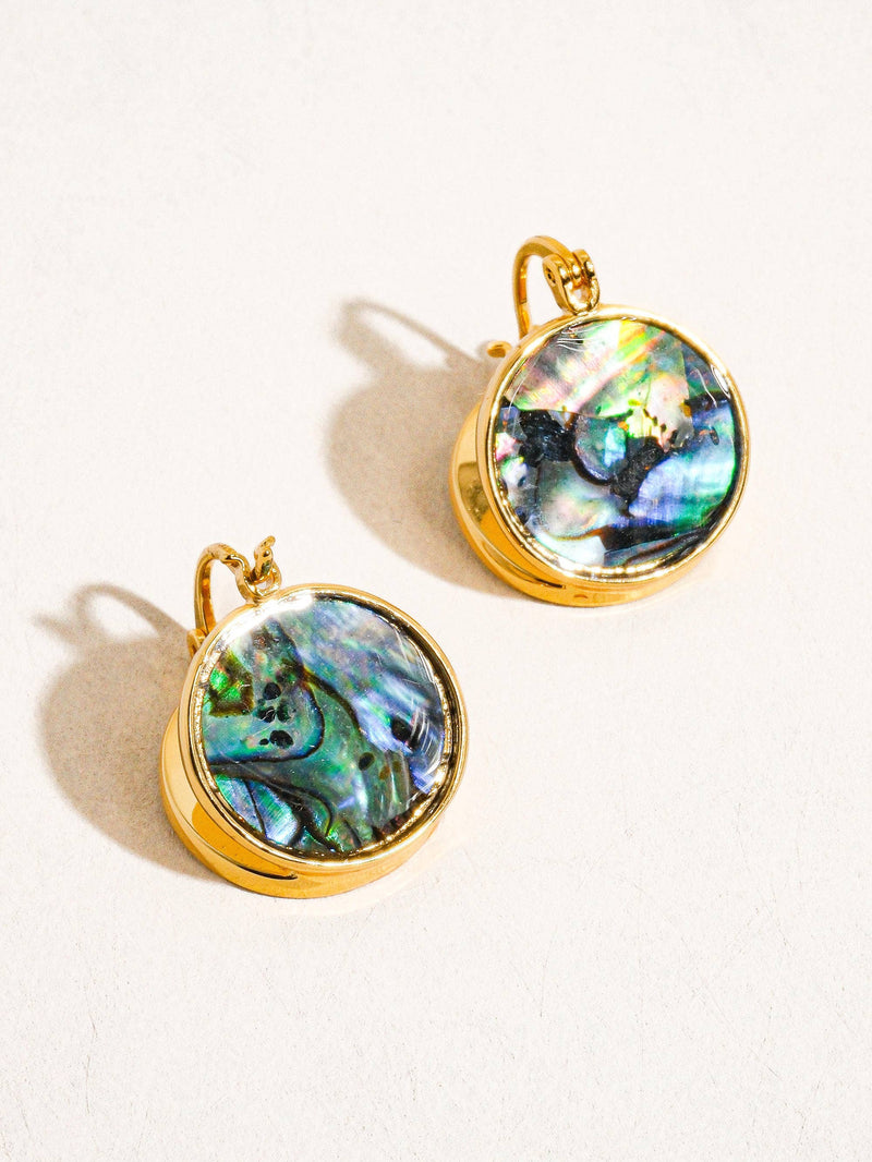 Zarae 18K Gold Round Natural Shell Earring