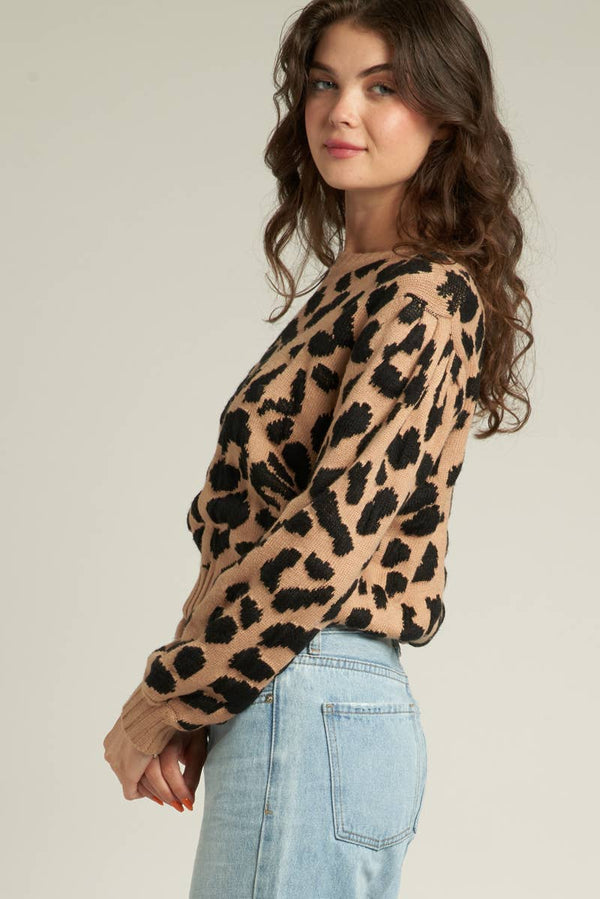 Leopard Crewneck Sweater - En Crème - Terra Cotta Gorge Co.