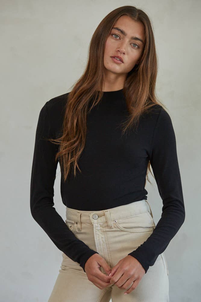 women's mock neck long sleeve top