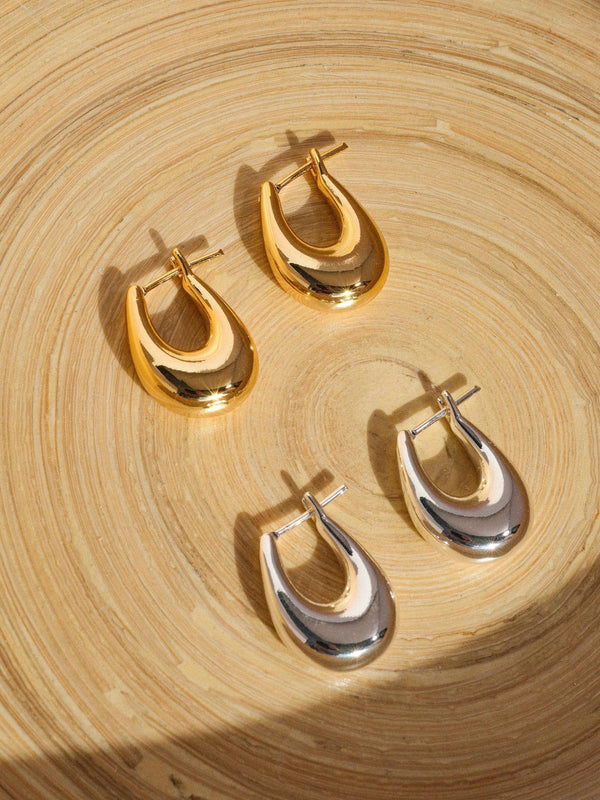 Quinn 18K Classic Droplet Hoop Earring - Flânerie by MAIQ - Terra Cotta Gorge Co.