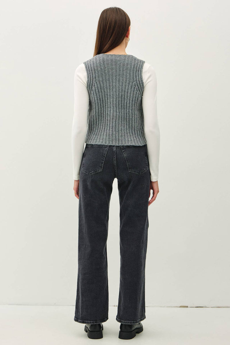 RIBBED KNIT BUTTON SWEATER VEST - Be Cool - Terra Cotta Gorge Co.