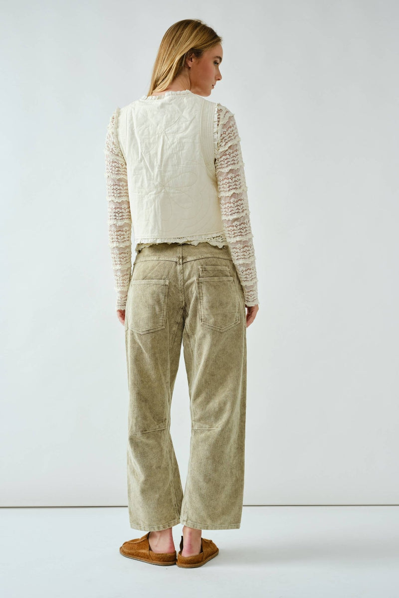 Ruffle Vest - Aaron & Amber - Terra Cotta Gorge Co.