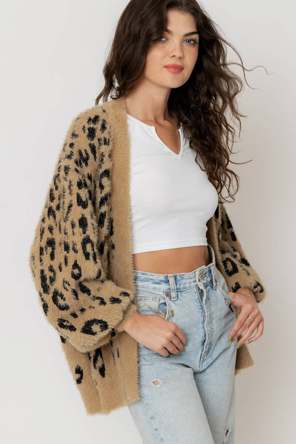 Soft Leopard Sweater Cardigan - En Crème - Terra Cotta Gorge Co.