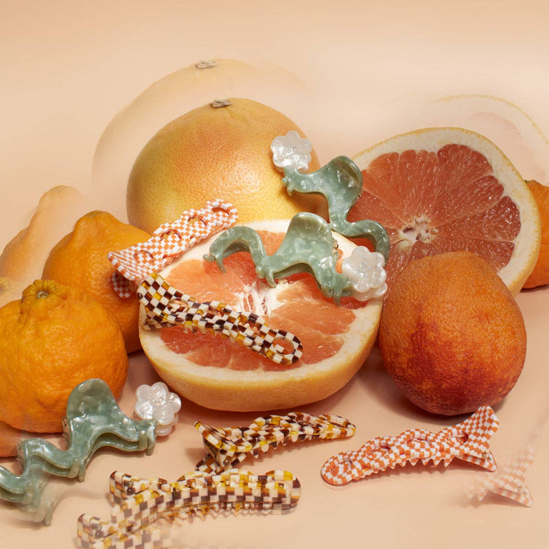 White Orange Blossom Flower Small Squiggle Acetate Hair Claw - WINONA IRENE - Terra Cotta Gorge Co.