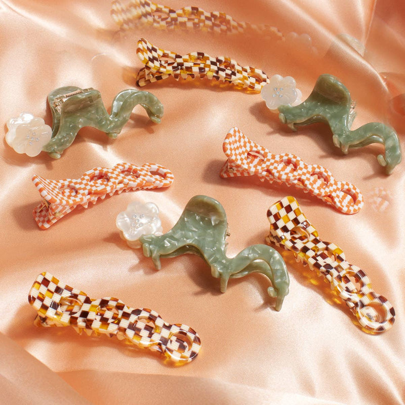 White Orange Blossom Flower Small Squiggle Acetate Hair Claw - WINONA IRENE - Terra Cotta Gorge Co.