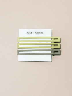 Yarrow Hair Clips In Spring