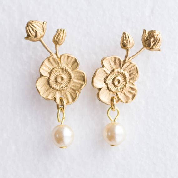 Flower And Pearl Stud Earrings - Nest Pretty Things - Terra Cotta Gorge Co.